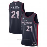 Camiseta Philadelphia 76ers Joel Embiid #21 Ciudad 2023-24 Azul