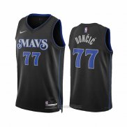 Camiseta Dallas Mavericks Luka Doncic #77 Ciudad 2023-24 Azul