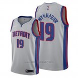 Camiseta Detroit Pistons Svi Mykhailiuk #19 Statement Gris