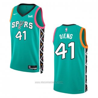 Camiseta San Antonio Spurs Gorgui Dieng #41 Ciudad 2022-23 Verde