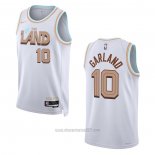 Camiseta Cleveland Cavaliers Darius Garland #10 Ciudad 2022-23 Blanco