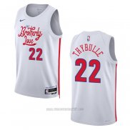 Camiseta Philadelphia 76ers Matisse Thybulle #22 Ciudad 2022-23 Blanco