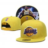 Gorra Los Angeles Lakers Lebron James 9FIFTY Snapback Amarillo