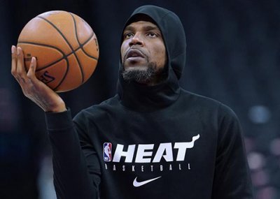 El viejo Haslem: sigue jugando en la liga la próxima temporada