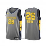 Camiseta Memphis Grizzlies Kyle Korver #26 Ciudad Gris