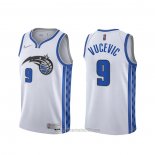 Camiseta Orlando Magic Nikola Vucevic #9 Earned 2020-21 Blanco