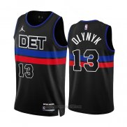 Camiseta Detroit Pistons Kelly Olynyk #13 Statement 2022-23 Negro