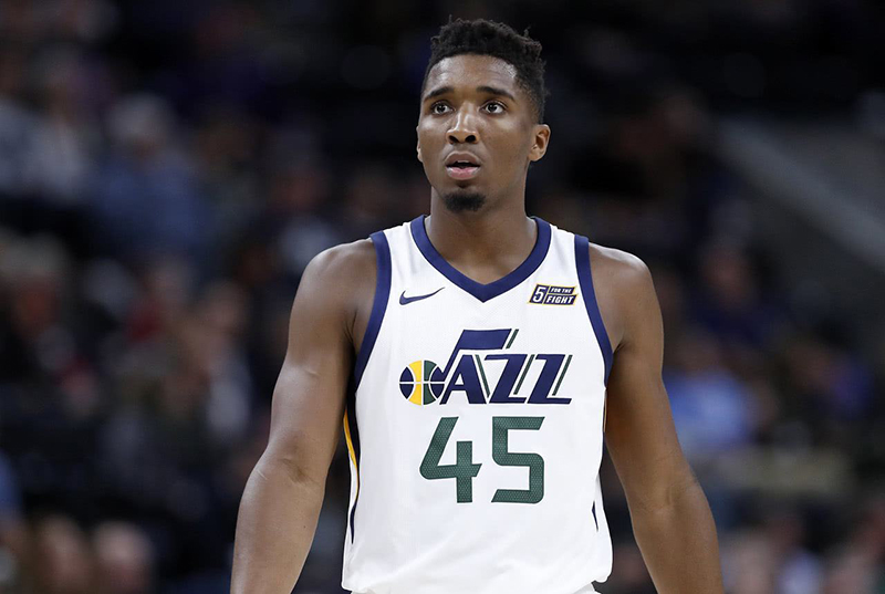 Camiseta Utah Jazz Donovan Mitchell #45 Association 2017-18 Negro